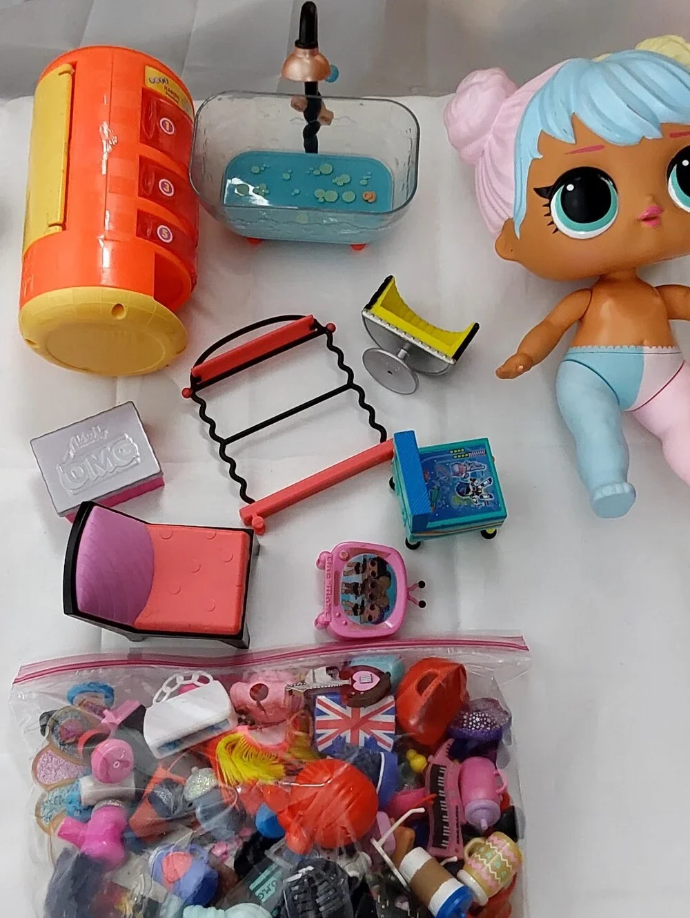 L.O.L. Surprise! surprise dolls